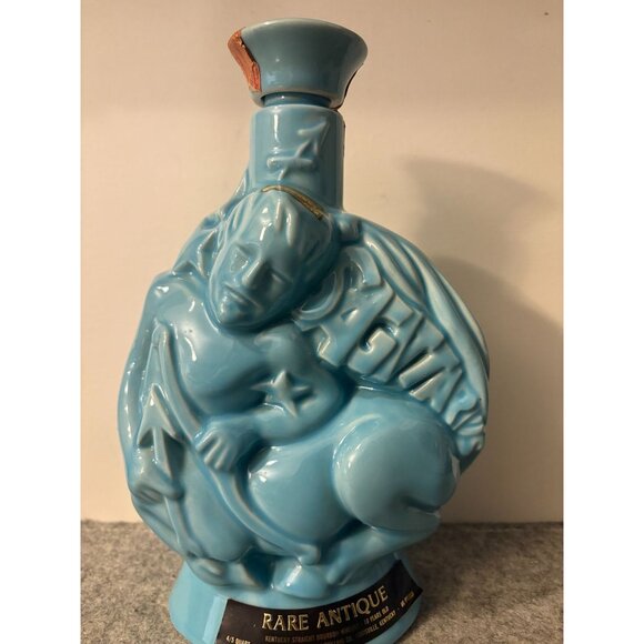 Vintage 1970 Rare Antique Zodiac Gemini/Sagittarius Collectable Whiskey bottle - Picture 3 of 12